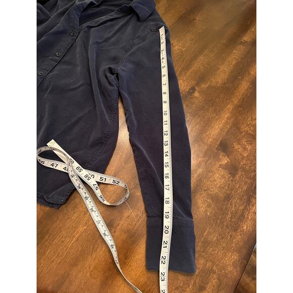 Maven West Women's Dark Blue Tencel Blend Soft Casual Button Down Blouse XS - Picture 8 of 9